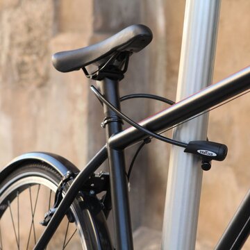 Balnelio stovas su dviračio spyna KTM 27,2/350mm (juodas)