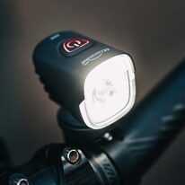 Front light MagicShine MJ 900S (for e-bike)